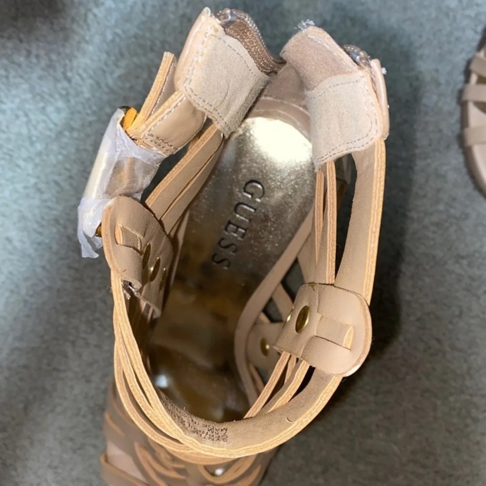 Guess heels - Picture 3 of 5